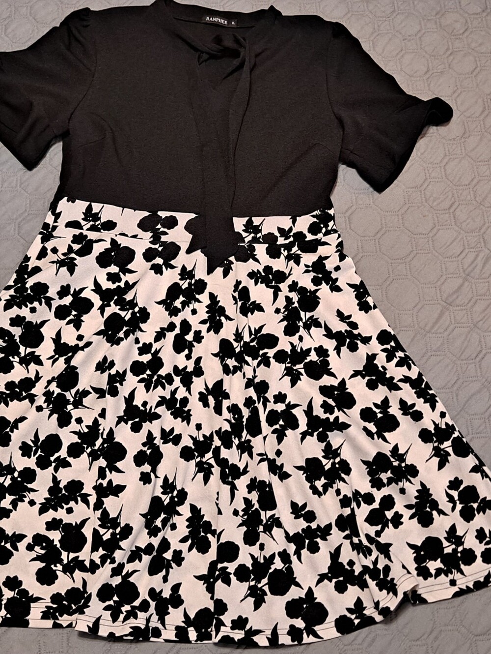 Ranphee Women’s Black and White Floral Skirt Dress Sz XL